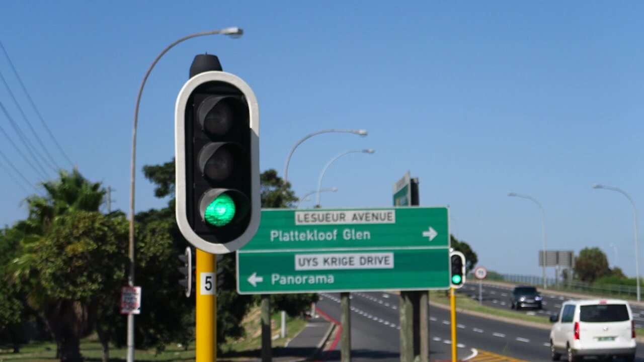 coct-report-those-who-vandalize-and-damage-road-traffic-signals