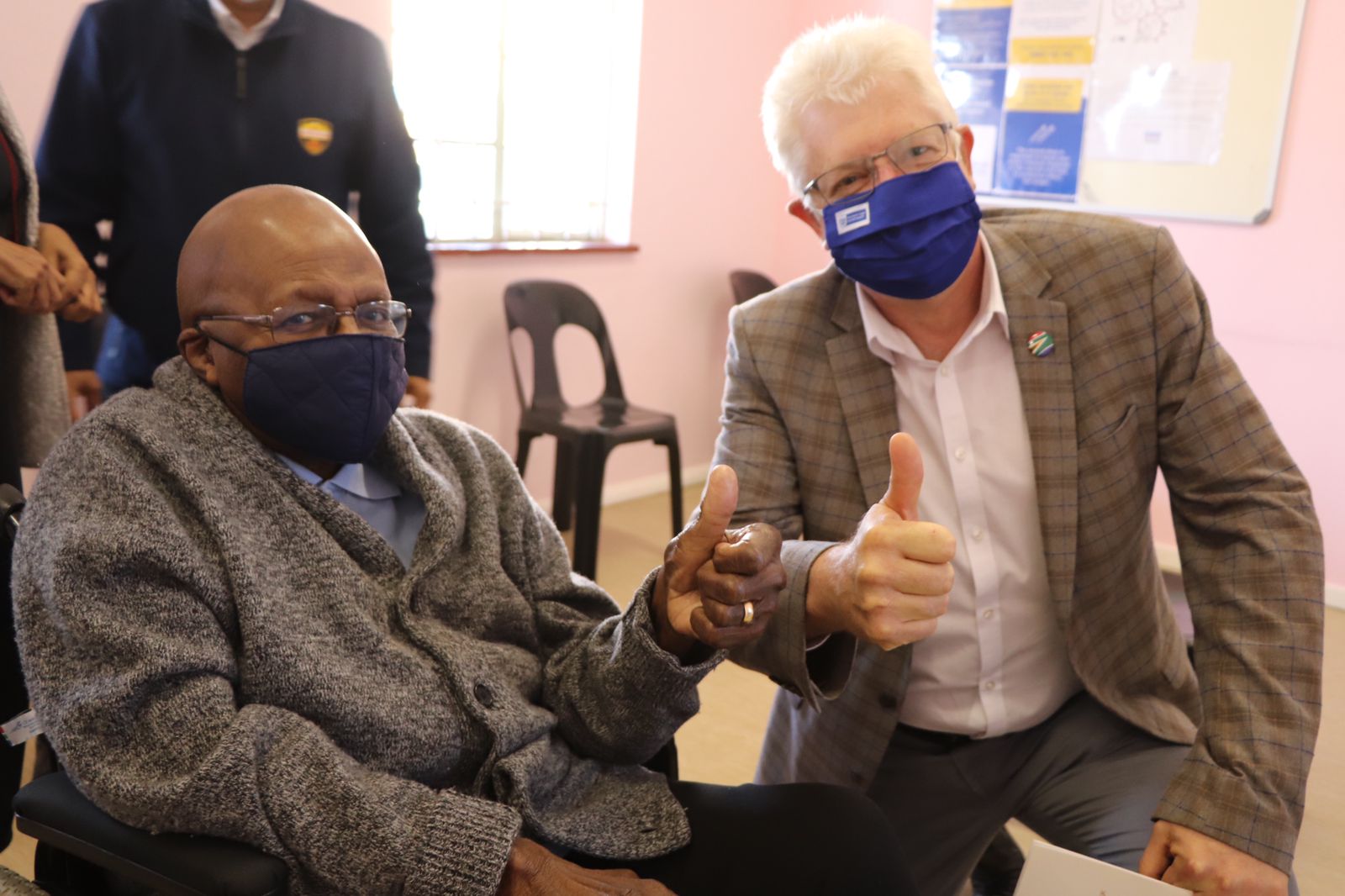 Desmond Tutu received his vaccine this week