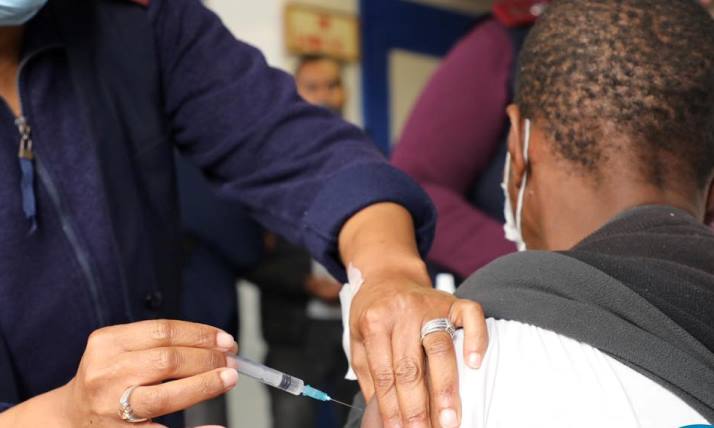 Western Cape, Covid-19 vaccine, Vaccination platform, Vaccine monitoring, Dr. Keith Cloete