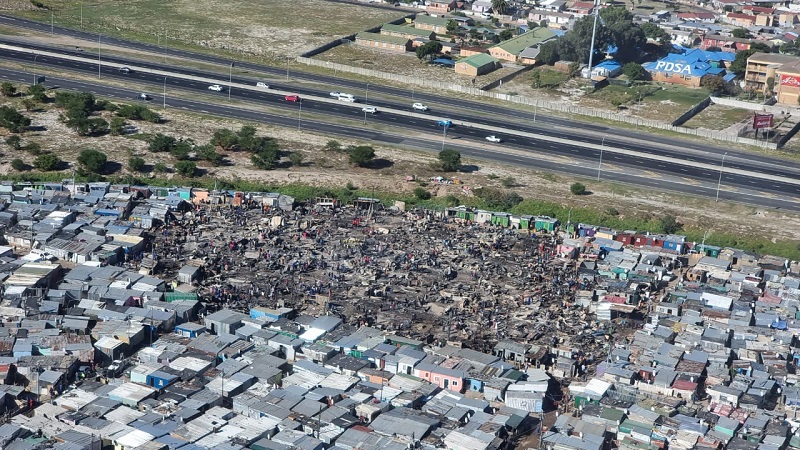 Western Cape residents continuously educated on how to fire-proof their homes