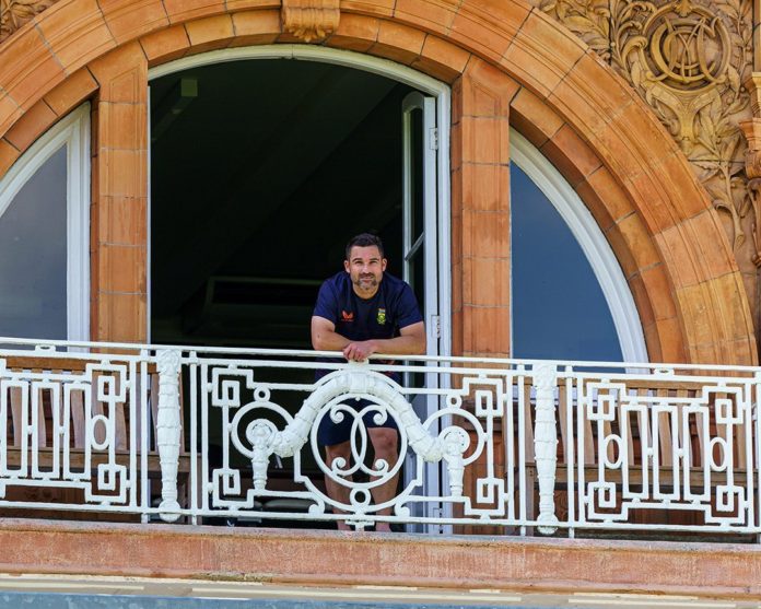 Proteas captain, Dean Elgar standing on the balcony at Lords