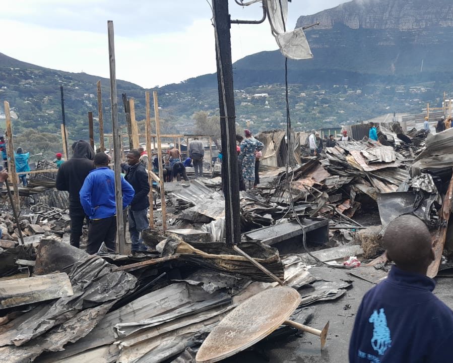 An Aid organization is helping in Imizamo Yethu