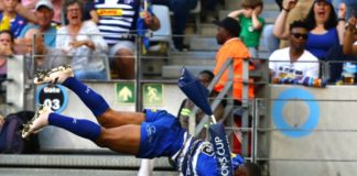 Damian Willemse rounds off a brilliant try in the corner in the Stormers round of 16 Champion Cup win over the Harlequins