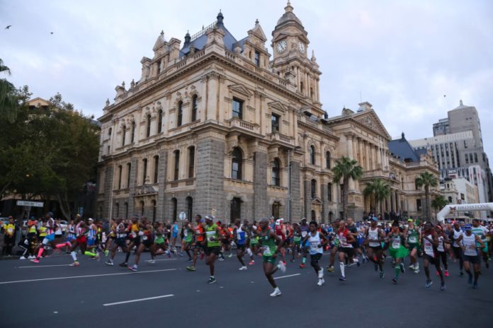 racers in front of the Cape Town City hall