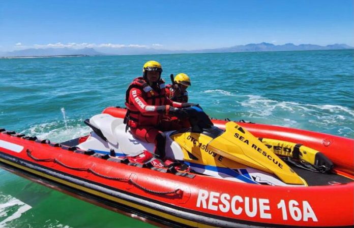 Rescue boat NSRI