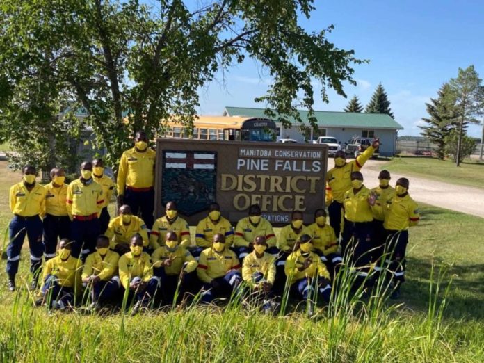 200 firefighters go to Canada