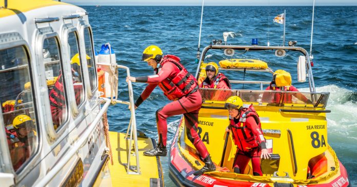 National Sea Rescue Institute search