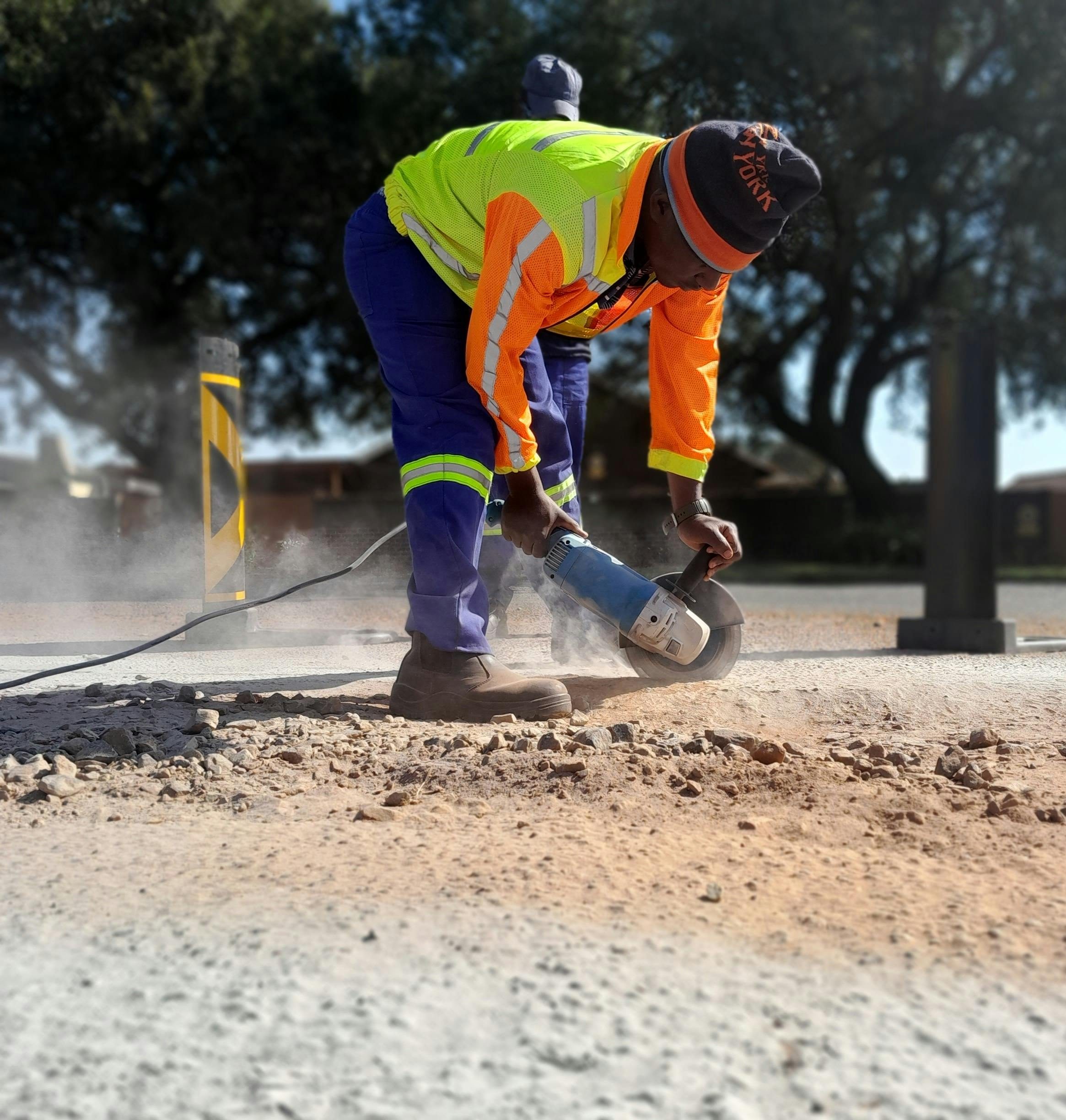 MEC Tertuis Simmers tables Infrastructure Budget