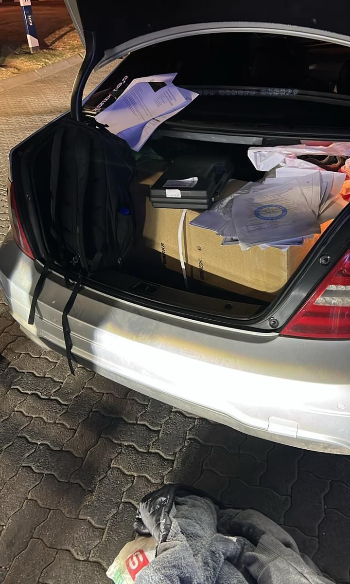 A cache of unlicensed firearms destined for the Western Cape has been intercepted