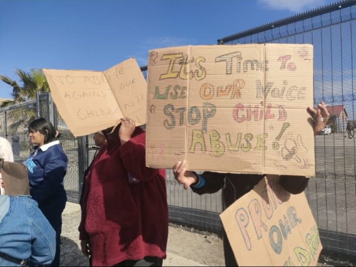 parents held peaceful protest outside Eastville Primary