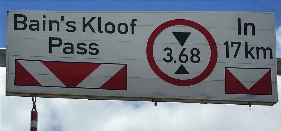 wc mobility - bains kloof pass signage concerns - truck