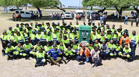 Cape Town launches new Highway Cleaning Unit