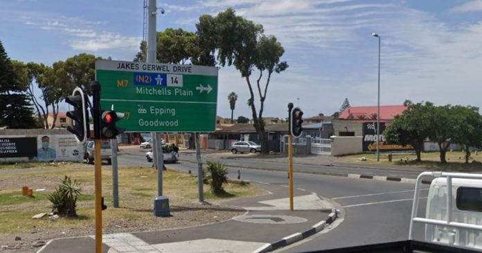 calls for policing actions along jakes gerwel and popular highways