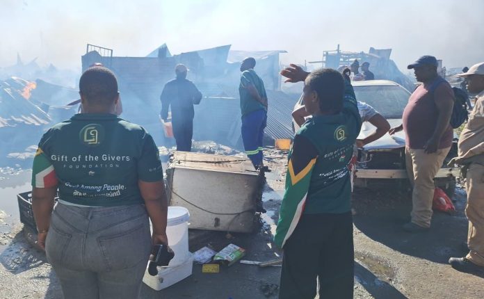 Humanitarian aid dispersed in Masiphumelele