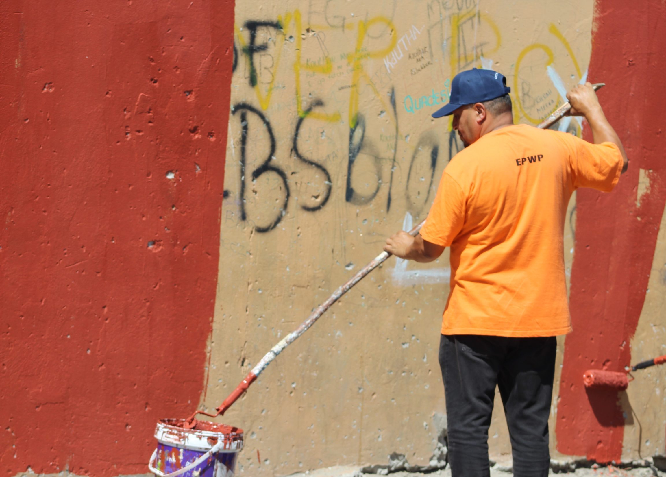 City’s Graffiti Unit tackles youth gang tags