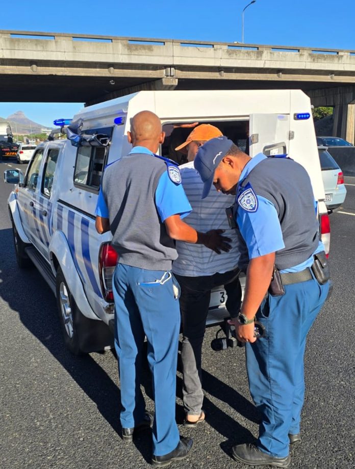 Ten taxi drivers behind bars