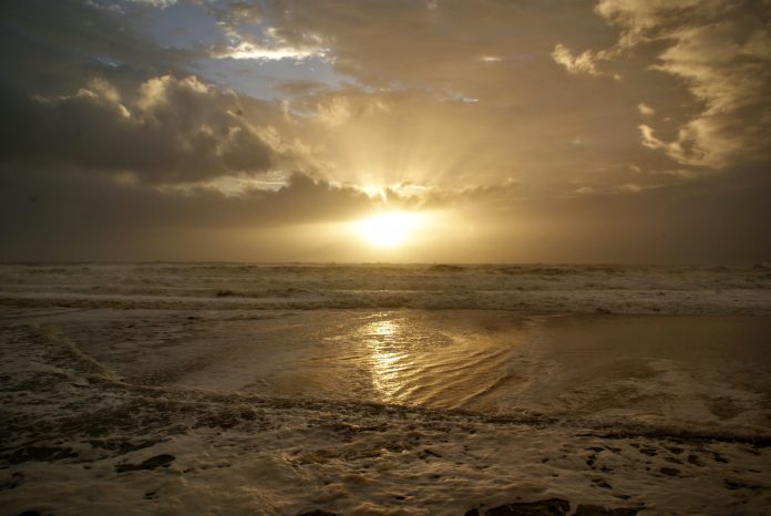 full moon spring tide