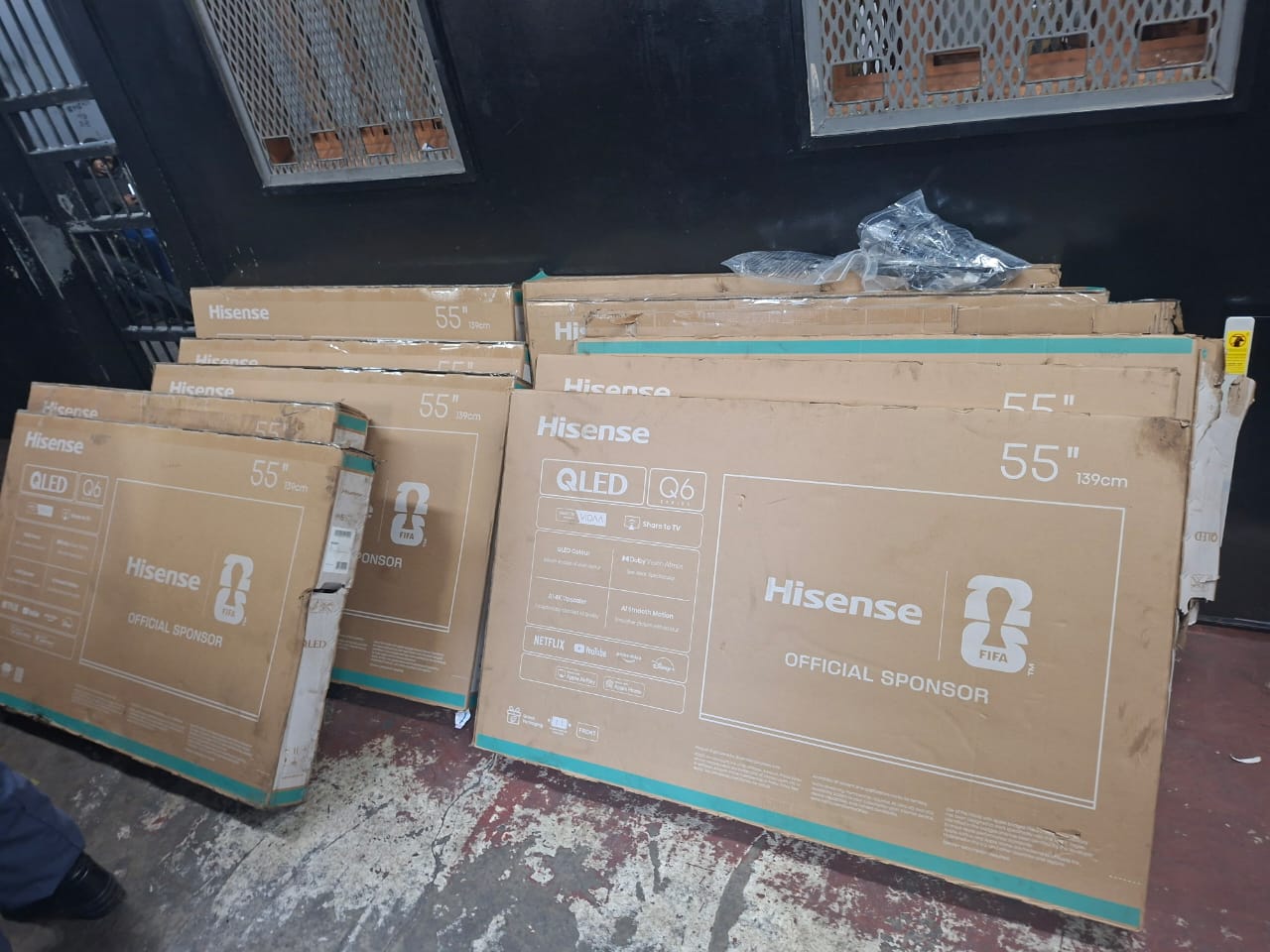 Nine Caught with Stolen TVs After Truck Fire in Atlantis