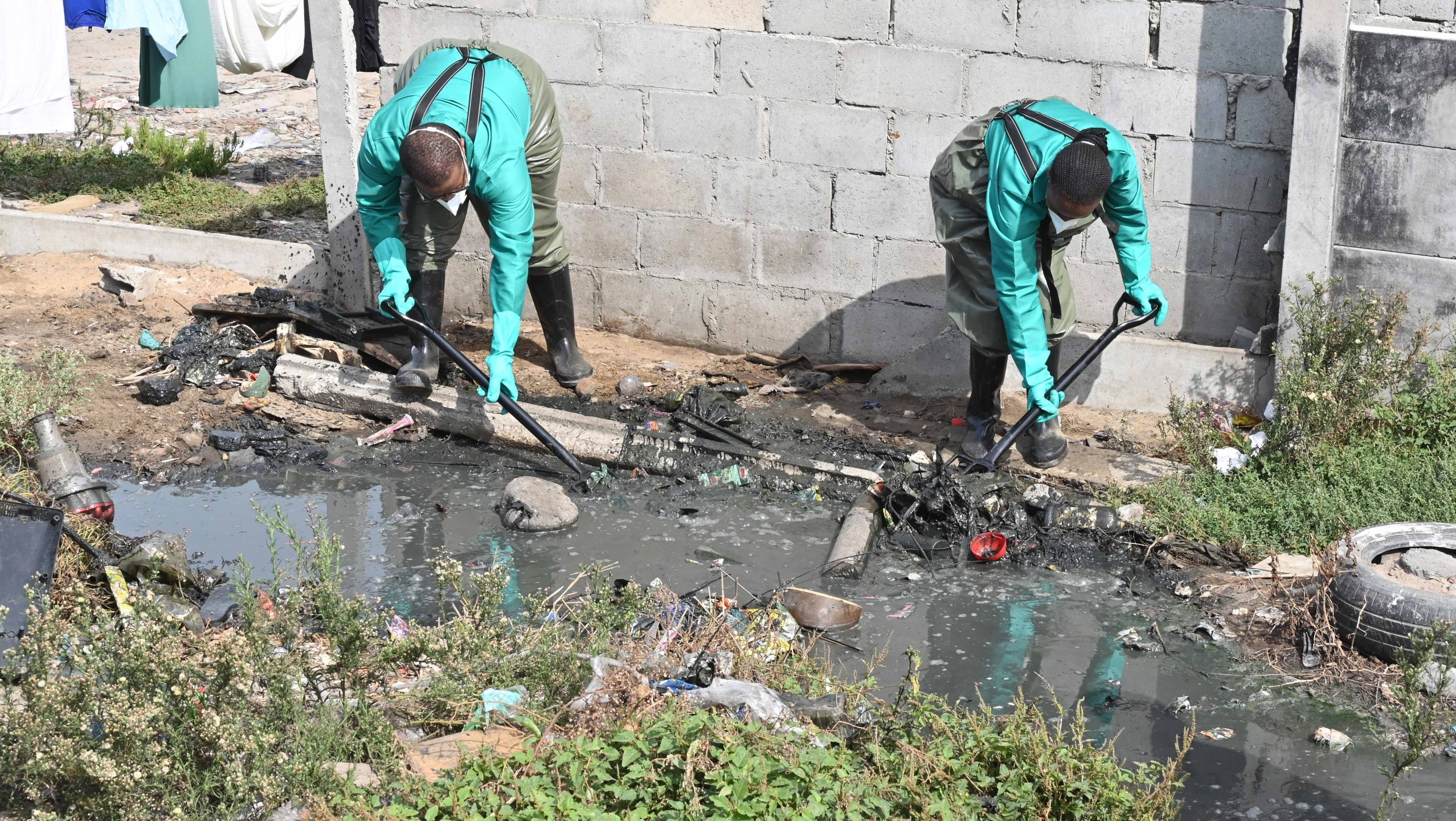 CPUT Water Warriors Programme volunteers remove waste from a heavily polluted section of the Diep River near Dunoon during a clean-up in March 2026.