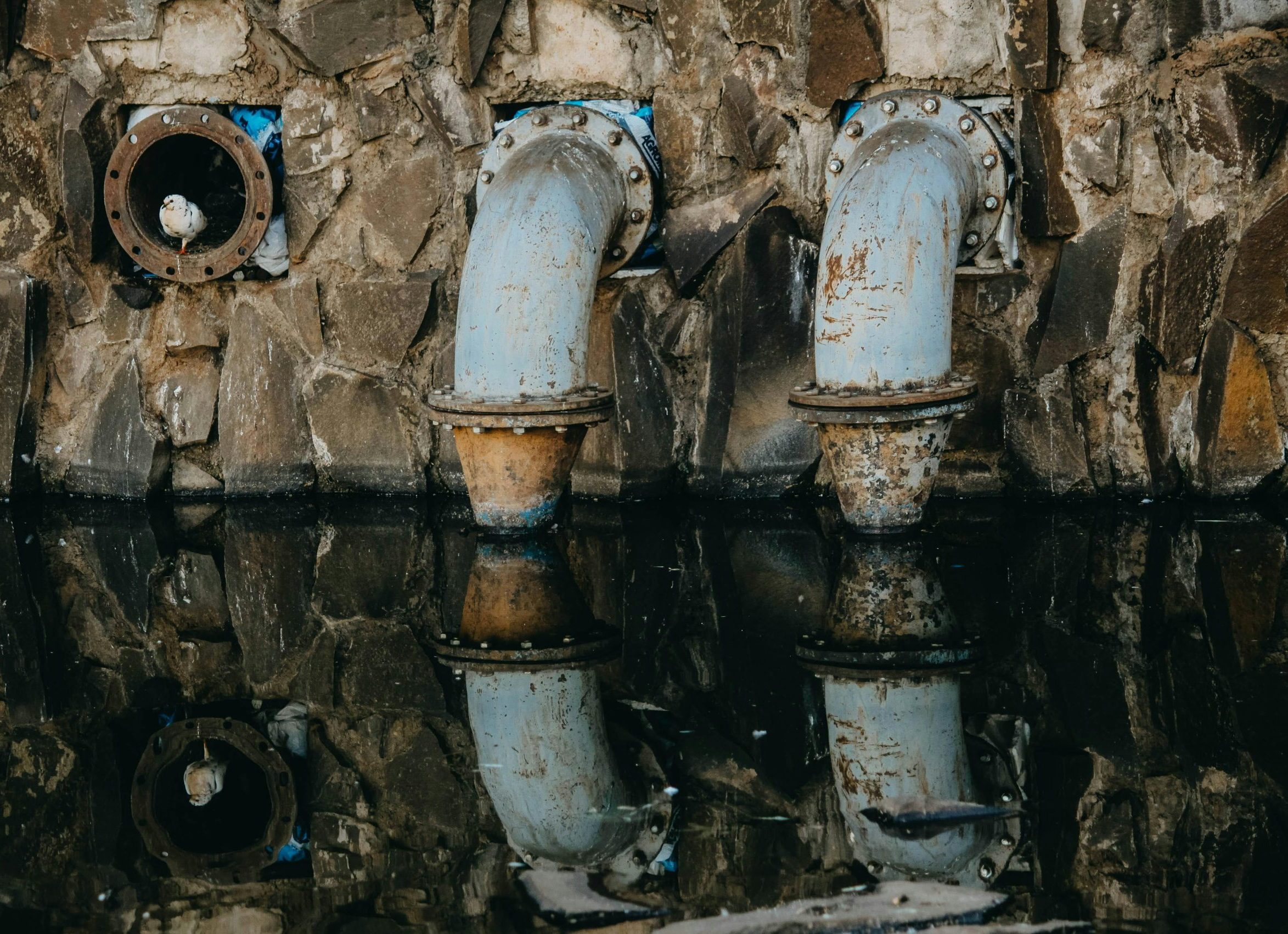 There will be free parking over weekends at some Waterfront parking garages from May