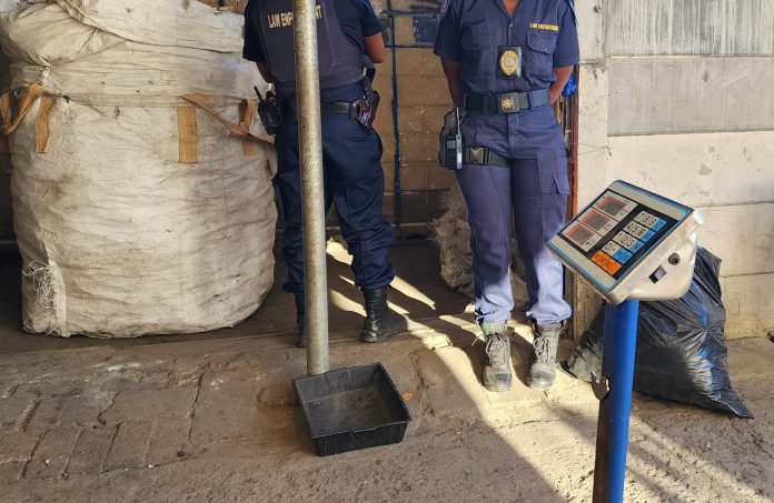 Bucket shop inspection inspection at scrap traders