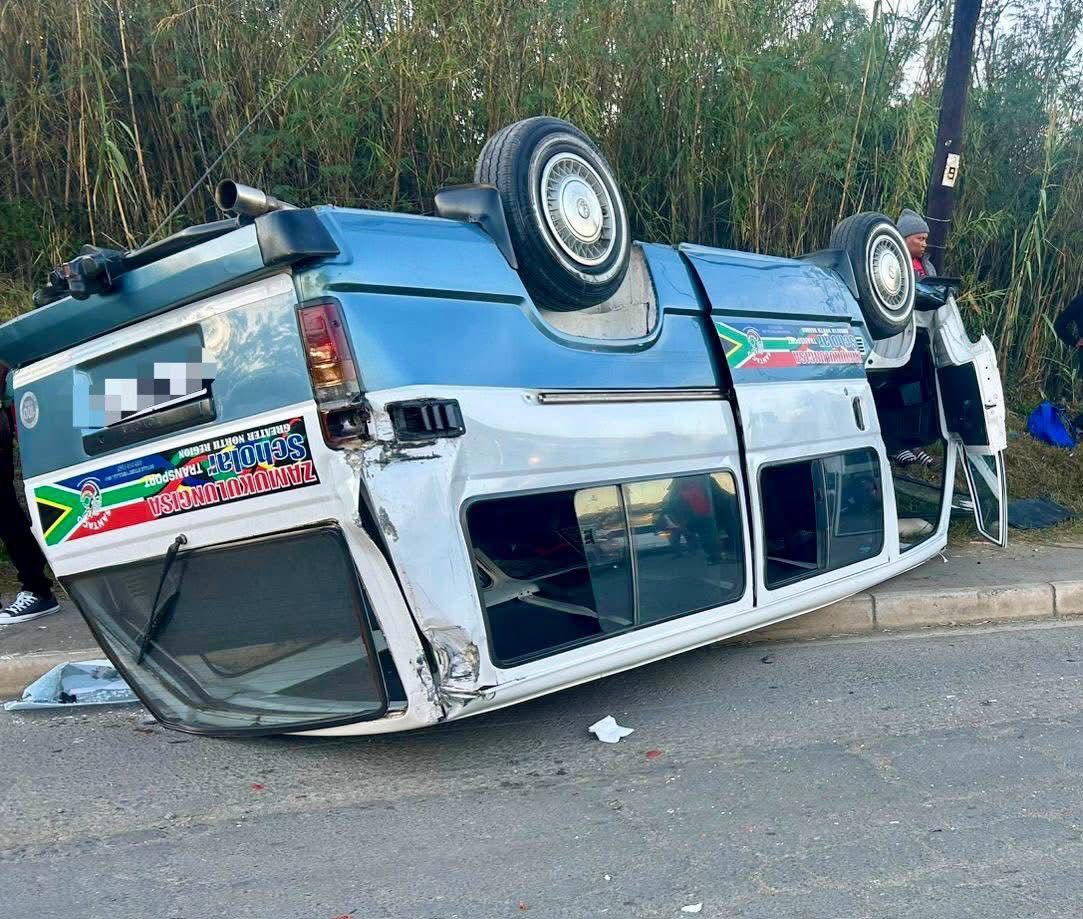 Scholar transport vehicle overturns in KwaZulu Natal