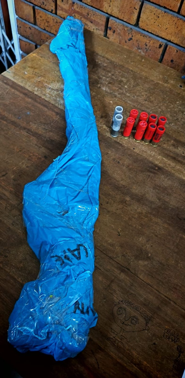 Two alleged extortionists nabbed in Cape Town