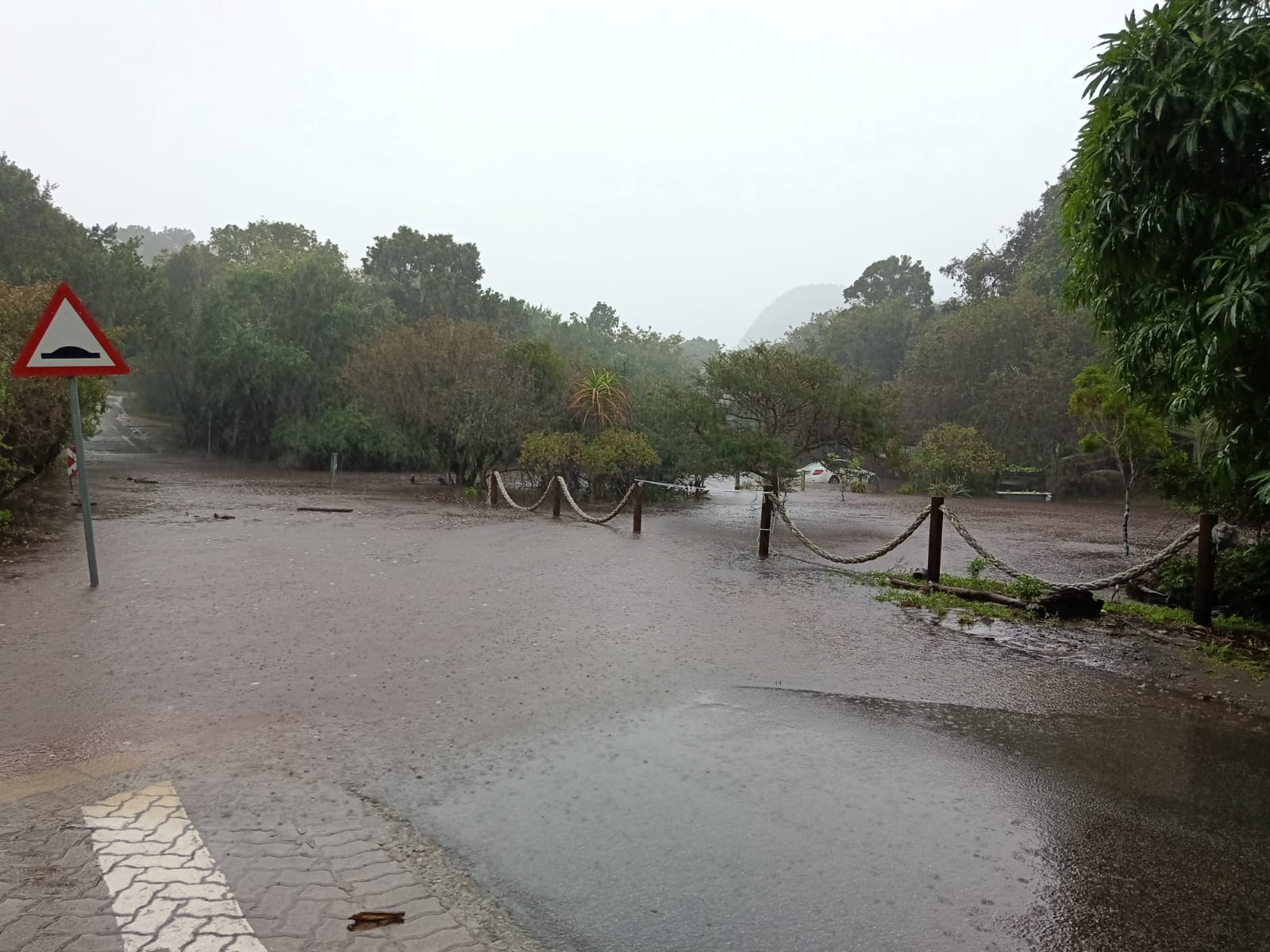 Residents evacuated amid weather warning in Garden Route residents evacuated in garden route