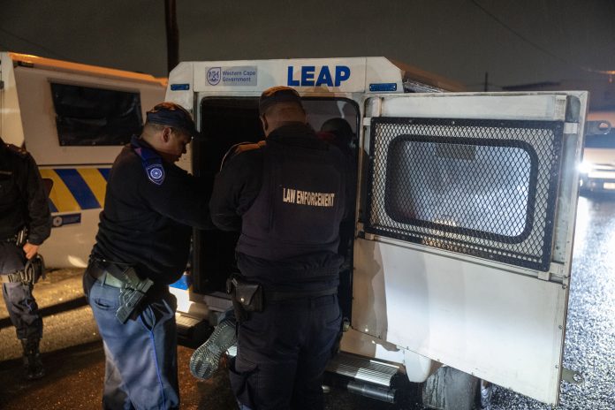 leap officers arrest