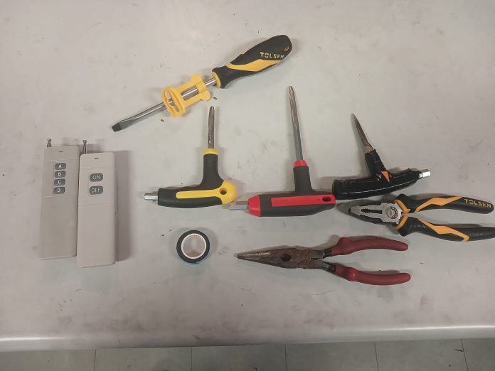 police arrest alleged carjackers