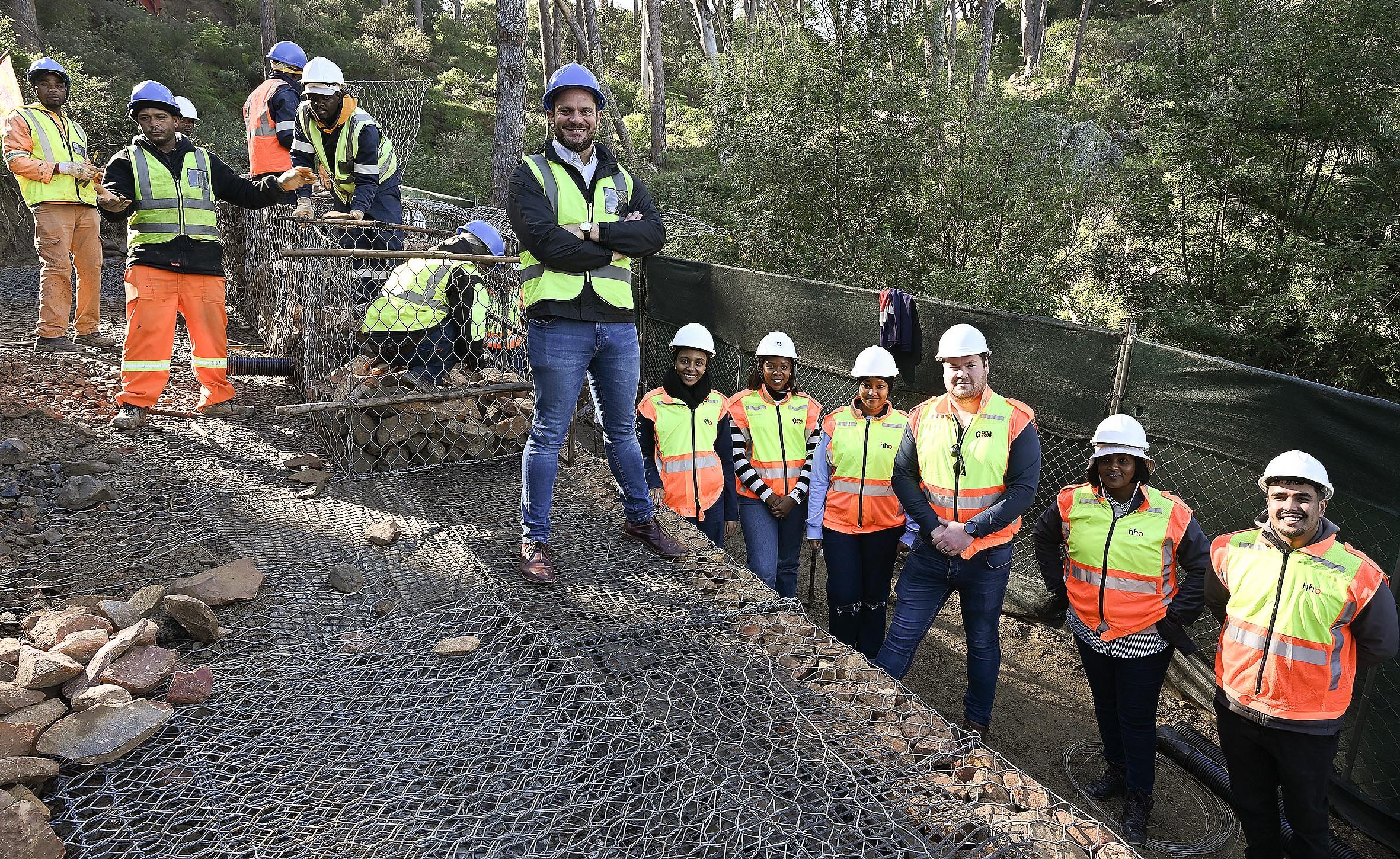 Kloof Road to reopen mid-Decembe