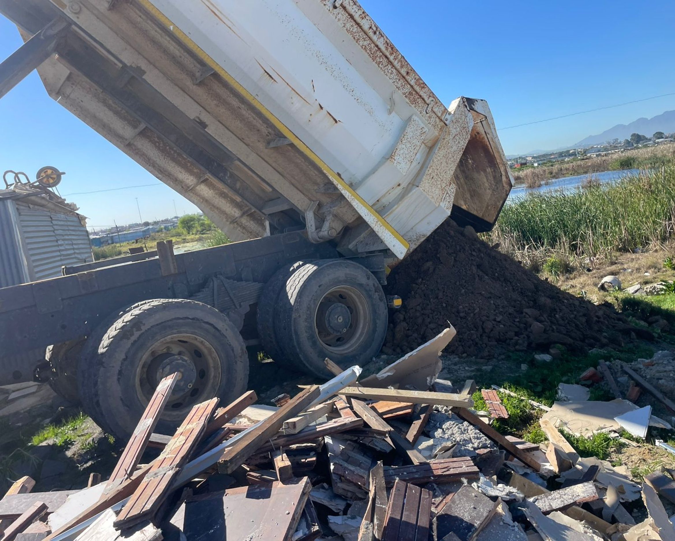 Illegal dumping: Vehicle impoundments skyrocket by 133% and fines by 73%