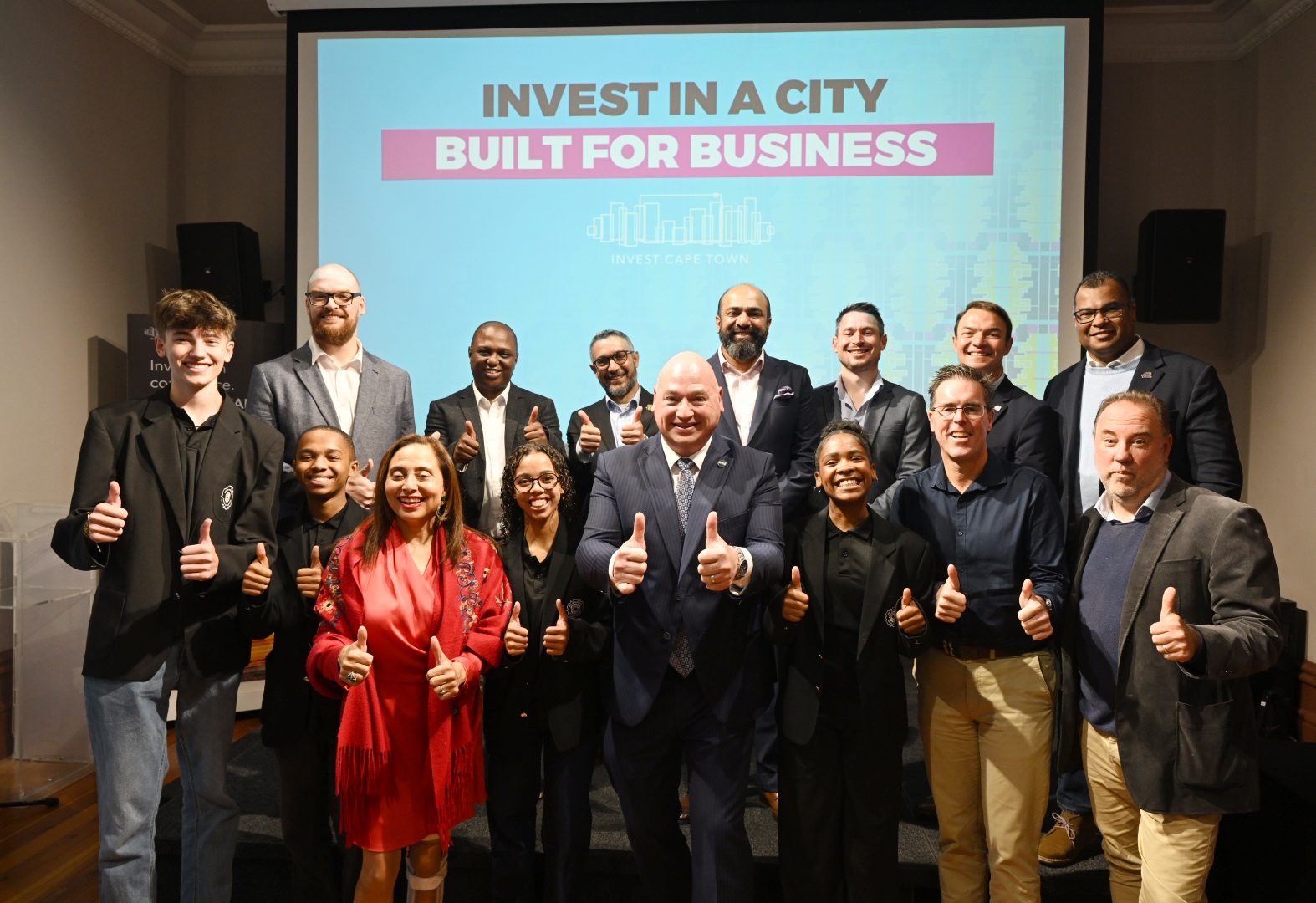 e Town unveils AI investment concierge