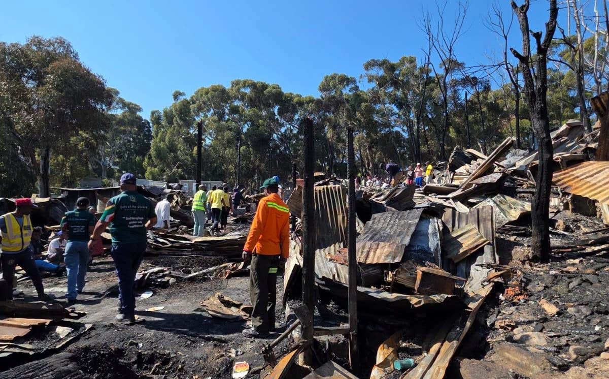 300 displaced in imizamo yethu