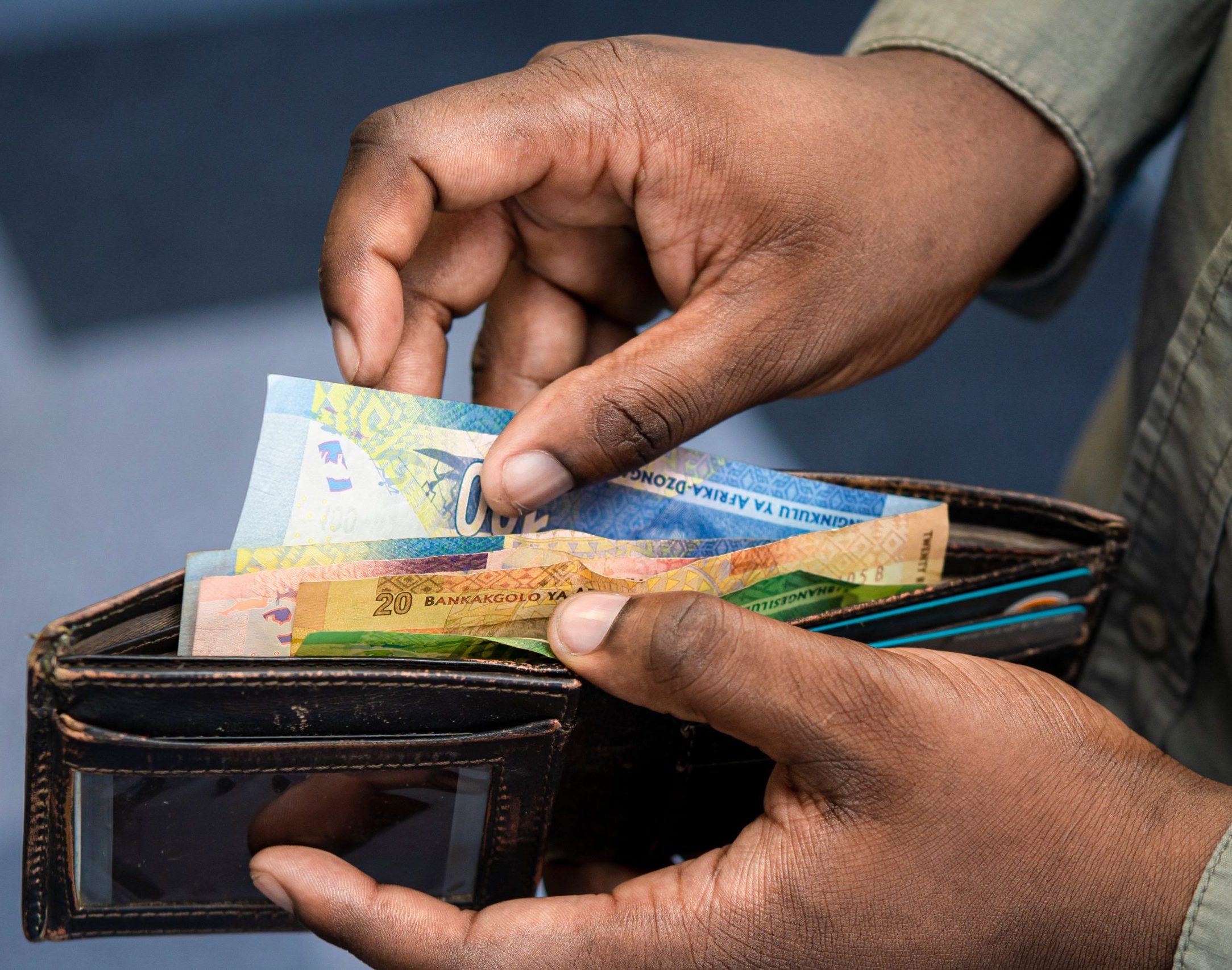 Annual two-pot withdrawals could cost an employee R1 million at retirement